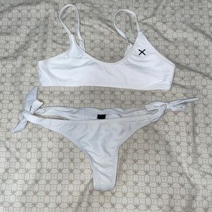 Boutine LA - Poshmark